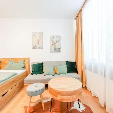 Stellar In Bad Goisern With Swimming Pool شقة Steinach (Gmunden)